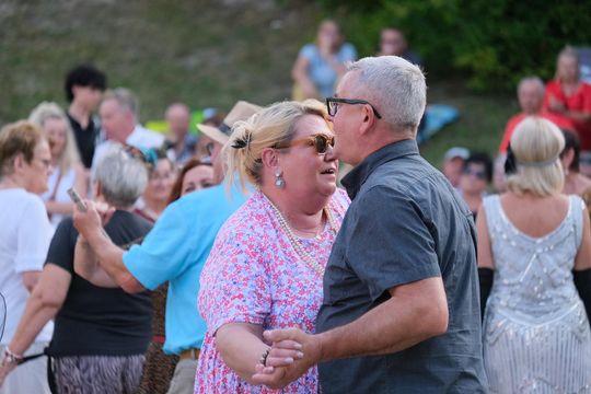 Chełm. Retro Fest 2025. To była zabawa na sto dwa! Cz. I [GALERIA ZDJĘĆ]