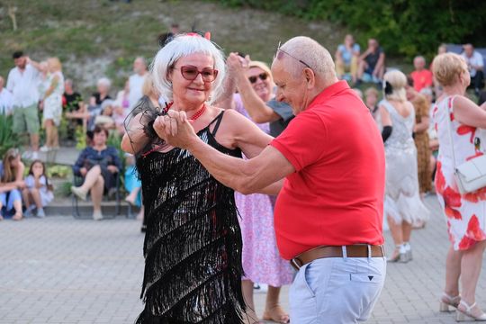 Chełm. Retro Fest 2025. To była zabawa na sto dwa! Cz. I [GALERIA ZDJĘĆ]