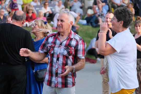 Chełm. Retro Fest 2025. To była zabawa na sto dwa! Cz. I [GALERIA ZDJĘĆ]