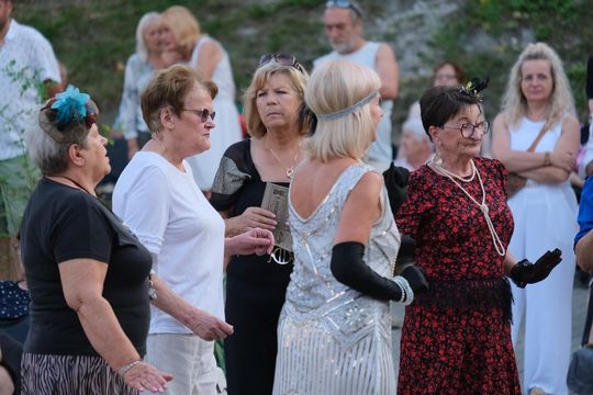 Chełm. Retro Fest 2025. To była zabawa na sto dwa! Cz. I [GALERIA ZDJĘĆ]