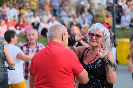 Chełm. Retro Fest 2025. To była zabawa na sto dwa! Cz. I [GALERIA ZDJĘĆ]