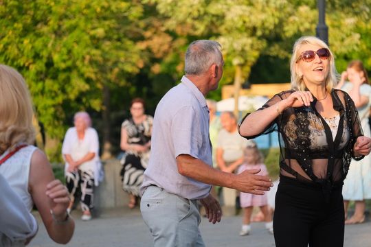 Chełm. Retro Fest 2025. To była zabawa na sto dwa! Cz. I [GALERIA ZDJĘĆ]