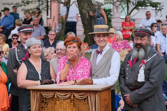 Chełm. Retro Fest 2025. To była zabawa na sto dwa! Cz. I [GALERIA ZDJĘĆ]