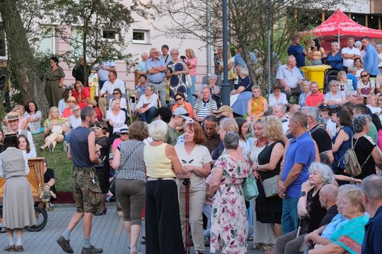 Chełm. Retro Fest 2025. To była zabawa na sto dwa! Cz. II [GALERIA ZDJĘĆ]