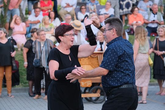 Chełm. Retro Fest 2025. To była zabawa na sto dwa! Cz. II [GALERIA ZDJĘĆ]