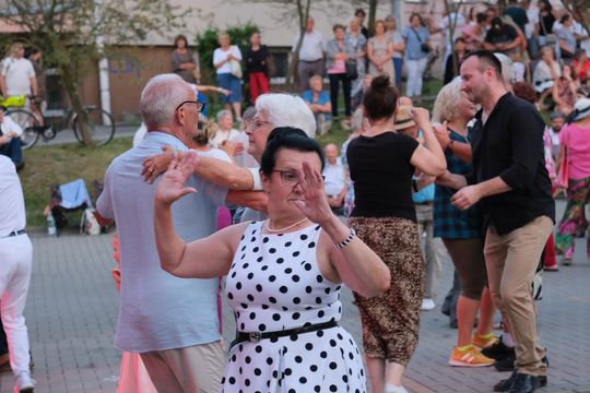 Chełm. Retro Fest 2025. To była zabawa na sto dwa! Cz. II [GALERIA ZDJĘĆ]