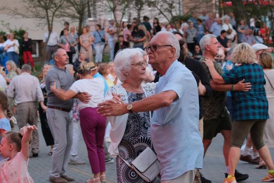 Chełm. Retro Fest 2025. To była zabawa na sto dwa! Cz. II [GALERIA ZDJĘĆ]