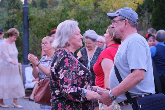 Chełm. Retro Fest 2025. To była zabawa na sto dwa! Cz. II [GALERIA ZDJĘĆ]