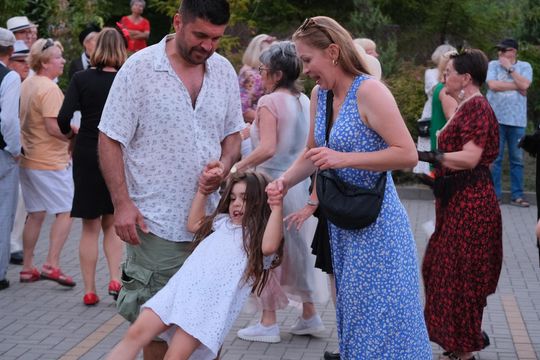 Chełm. Retro Fest 2025. To była zabawa na sto dwa! Cz. II [GALERIA ZDJĘĆ]