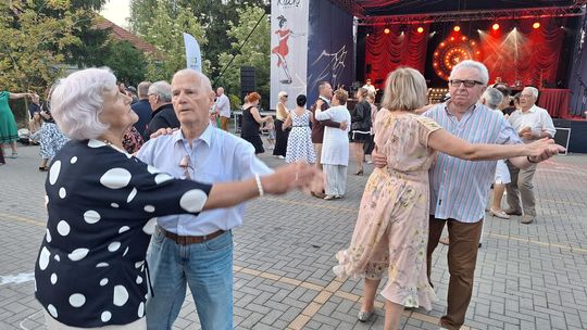 Chełm. Retro Fest 2025. To była zabawa na sto dwa! Cz. II [GALERIA ZDJĘĆ]