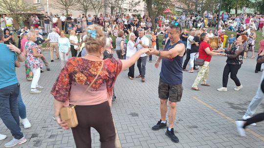 Chełm. Retro Fest 2025. To była zabawa na sto dwa! Cz. II [GALERIA ZDJĘĆ]