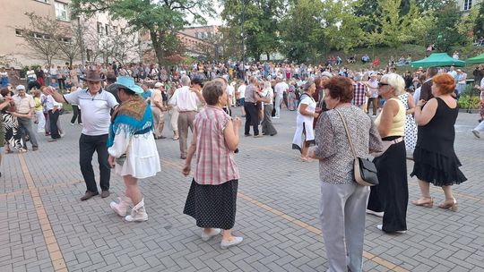 Chełm. Retro Fest 2025. To była zabawa na sto dwa! Cz. II [GALERIA ZDJĘĆ]