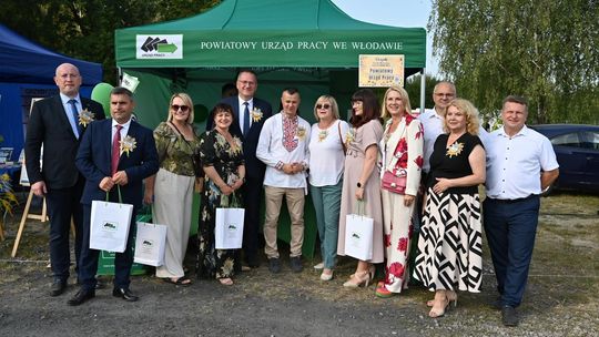 Dożynki powiatowe w Urszulinie. Rolnicy powiatu włodawskiego dziękowali za plony [GALERIA ZDJĘĆ]
