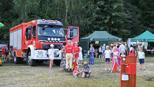 Dożynki powiatowe w Urszulinie. Rolnicy powiatu włodawskiego dziękowali za plony [GALERIA ZDJĘĆ]