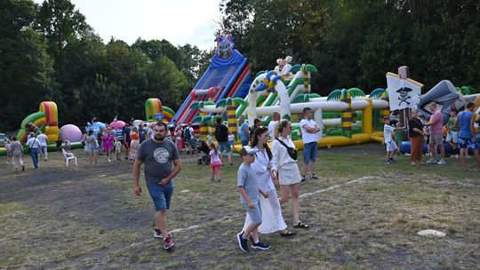 Dożynki powiatowe w Urszulinie. Rolnicy powiatu włodawskiego dziękowali za plony [GALERIA ZDJĘĆ]