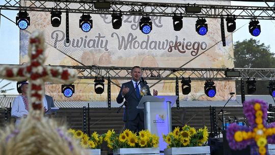 Dożynki powiatowe w Urszulinie. Rolnicy powiatu włodawskiego dziękowali za plony [GALERIA ZDJĘĆ]