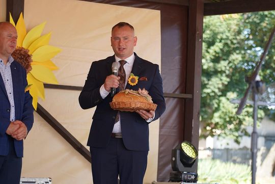 Dożynki gminne w Dubience. Cuda Wianki i cuda wieńce [GALERIA ZDJĘĆ]