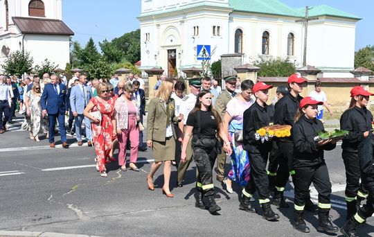Dożynki gminne w Dubience. Cuda Wianki i cuda wieńce [GALERIA ZDJĘĆ]