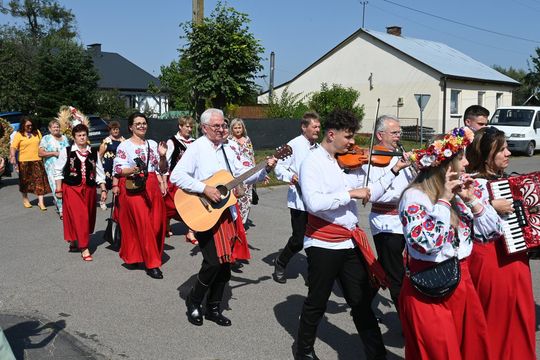 Dożynki gminne w Dubience. Cuda Wianki i cuda wieńce [GALERIA ZDJĘĆ]