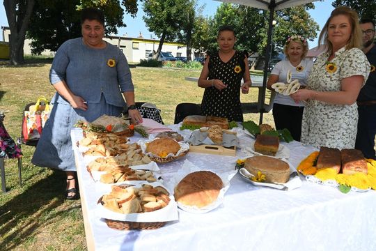 Dożynki gminne w Dubience. Cuda Wianki i cuda wieńce [GALERIA ZDJĘĆ]