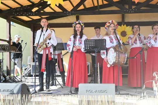 Dożynki gminne w Dubience. Cuda Wianki i cuda wieńce [GALERIA ZDJĘĆ]