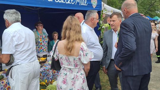 Dożynki w Rejowcu 2025. Dziękowali za plony i bawili się [GALERIA ZDJĘĆ]