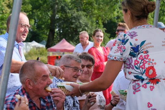 Dożynki w Rejowcu 2025. Dziękowali za plony i bawili się [GALERIA ZDJĘĆ]