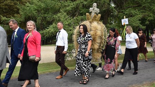 Dożynki powiatu krasnostawskiego w Stadninie Koni w Białce cz. II [GALERIA ZDJĘĆ]