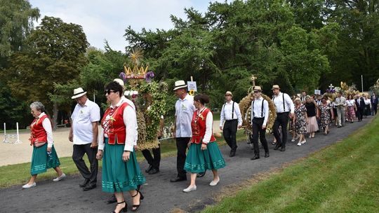Dożynki powiatu krasnostawskiego w Stadninie Koni w Białce cz. II [GALERIA ZDJĘĆ]