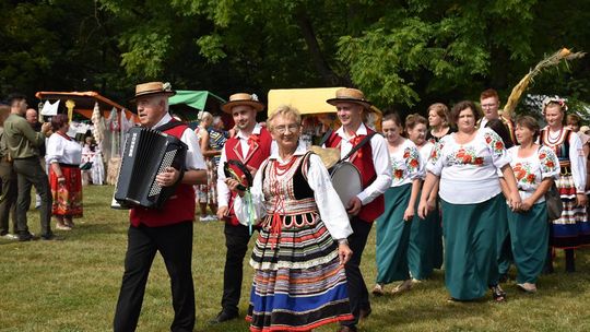Dożynki powiatu krasnostawskiego w Stadninie Koni w Białce cz. II [GALERIA ZDJĘĆ]