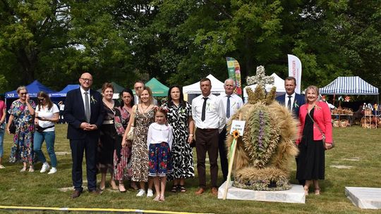 Dożynki powiatu krasnostawskiego w Stadninie Koni w Białce cz. II [GALERIA ZDJĘĆ]