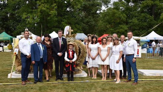 Dożynki powiatu krasnostawskiego w Stadninie Koni w Białce cz. II [GALERIA ZDJĘĆ]