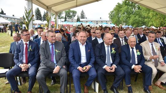 Dożynki powiatu krasnostawskiego w Stadninie Koni w Białce cz. II [GALERIA ZDJĘĆ]