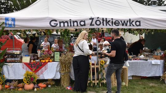 Dożynki powiatu krasnostawskiego w Stadninie Koni w Białce cz. II [GALERIA ZDJĘĆ]