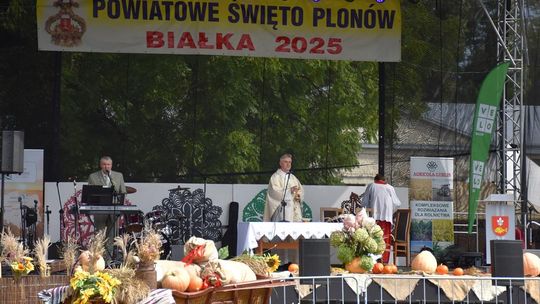 Dożynki powiatu krasnostawskiego w Stadninie Koni w Białce cz. II [GALERIA ZDJĘĆ]