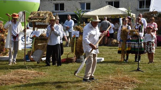 Dożynki powiatu krasnostawskiego w Stadninie Koni w Białce cz. II [GALERIA ZDJĘĆ]