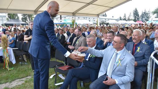 Dożynki powiatu krasnostawskiego w Stadninie Koni w Białce cz. II [GALERIA ZDJĘĆ]