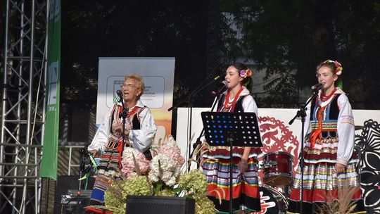 Dożynki powiatu krasnostawskiego w Stadninie Koni w Białce cz. II [GALERIA ZDJĘĆ]