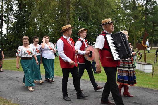 Dożynki powiatu krasnostawskiego w Stadninie Koni w Białce cz. II [GALERIA ZDJĘĆ]
