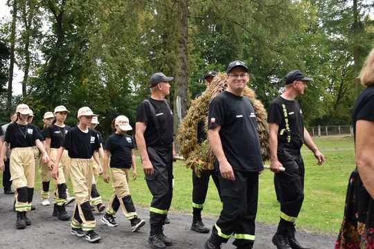 Dożynki powiatu krasnostawskiego w Stadninie Koni w Białce cz. II [GALERIA ZDJĘĆ]