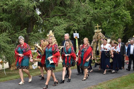Dożynki powiatu krasnostawskiego w Stadninie Koni w Białce cz. II [GALERIA ZDJĘĆ]