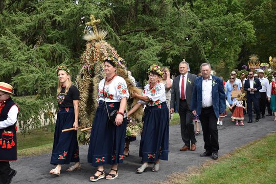 Dożynki powiatu krasnostawskiego w Stadninie Koni w Białce cz. II [GALERIA ZDJĘĆ]