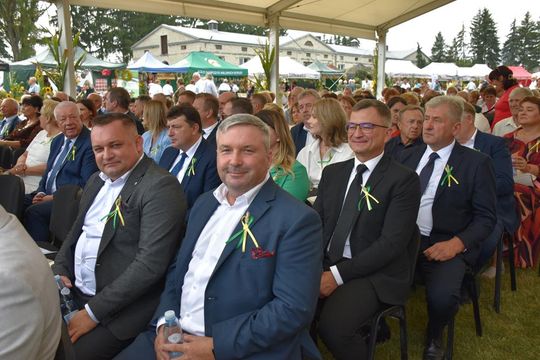 Dożynki powiatu krasnostawskiego w Stadninie Koni w Białce cz. II [GALERIA ZDJĘĆ]