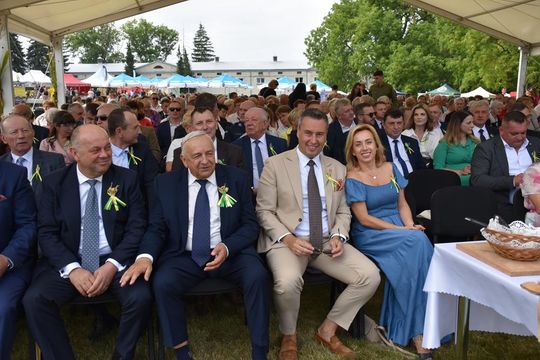 Dożynki powiatu krasnostawskiego w Stadninie Koni w Białce cz. II [GALERIA ZDJĘĆ]