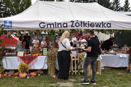 Dożynki powiatu krasnostawskiego w Stadninie Koni w Białce cz. II [GALERIA ZDJĘĆ]