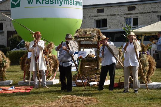 Dożynki powiatu krasnostawskiego w Stadninie Koni w Białce cz. II [GALERIA ZDJĘĆ]