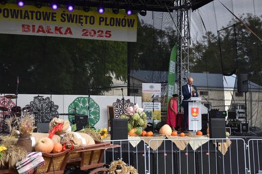 Dożynki powiatu krasnostawskiego w Stadninie Koni w Białce cz. II [GALERIA ZDJĘĆ]