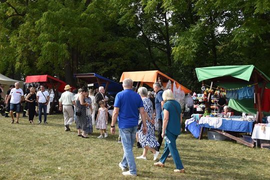 Dożynki powiatu krasnostawskiego w Stadninie Koni w Białce cz. II [GALERIA ZDJĘĆ]