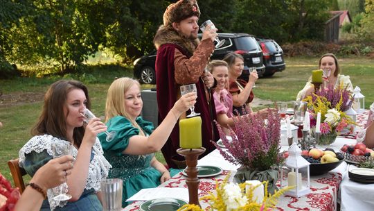 Gm. Włodawa. Kolacja u Pocieja - historyczny klimat i kulinarna uczta [GALERIA ZDJĘĆ]