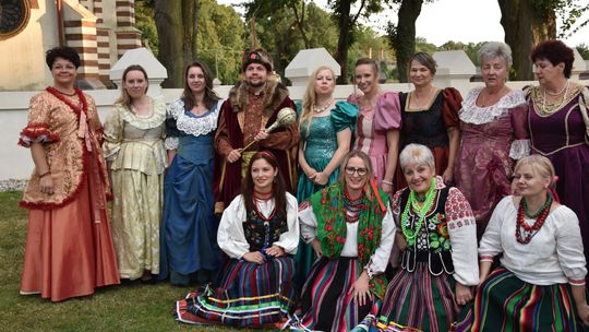 Gm. Włodawa. Kolacja u Pocieja - historyczny klimat i kulinarna uczta [GALERIA ZDJĘĆ]